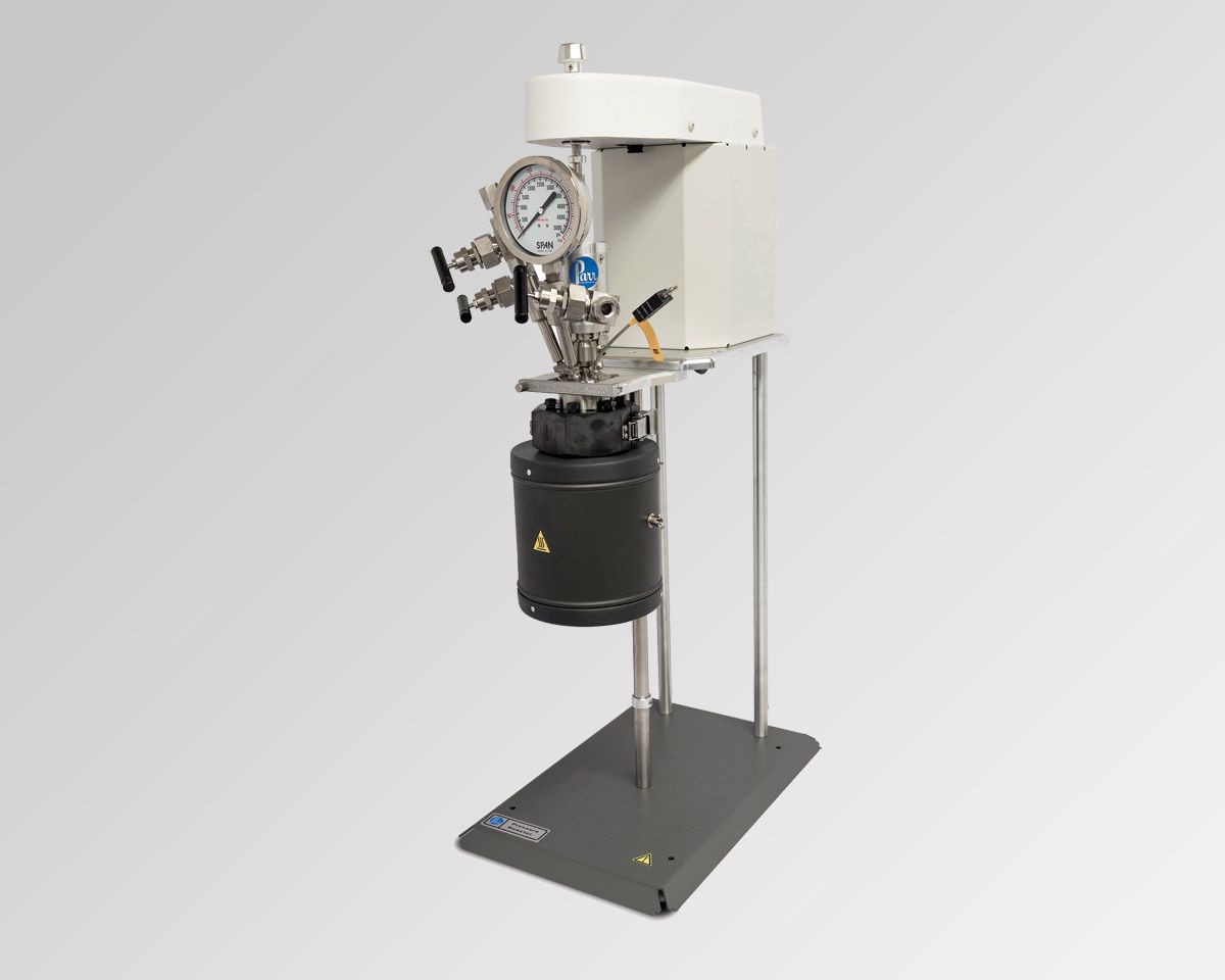 Serie 4590 - Reattori agitati da 25 a 100 ml